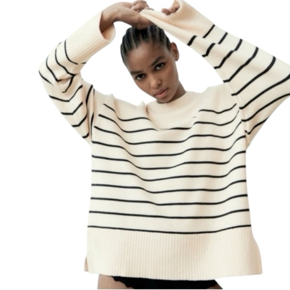 Zara Black and Cream Striped Sweater
